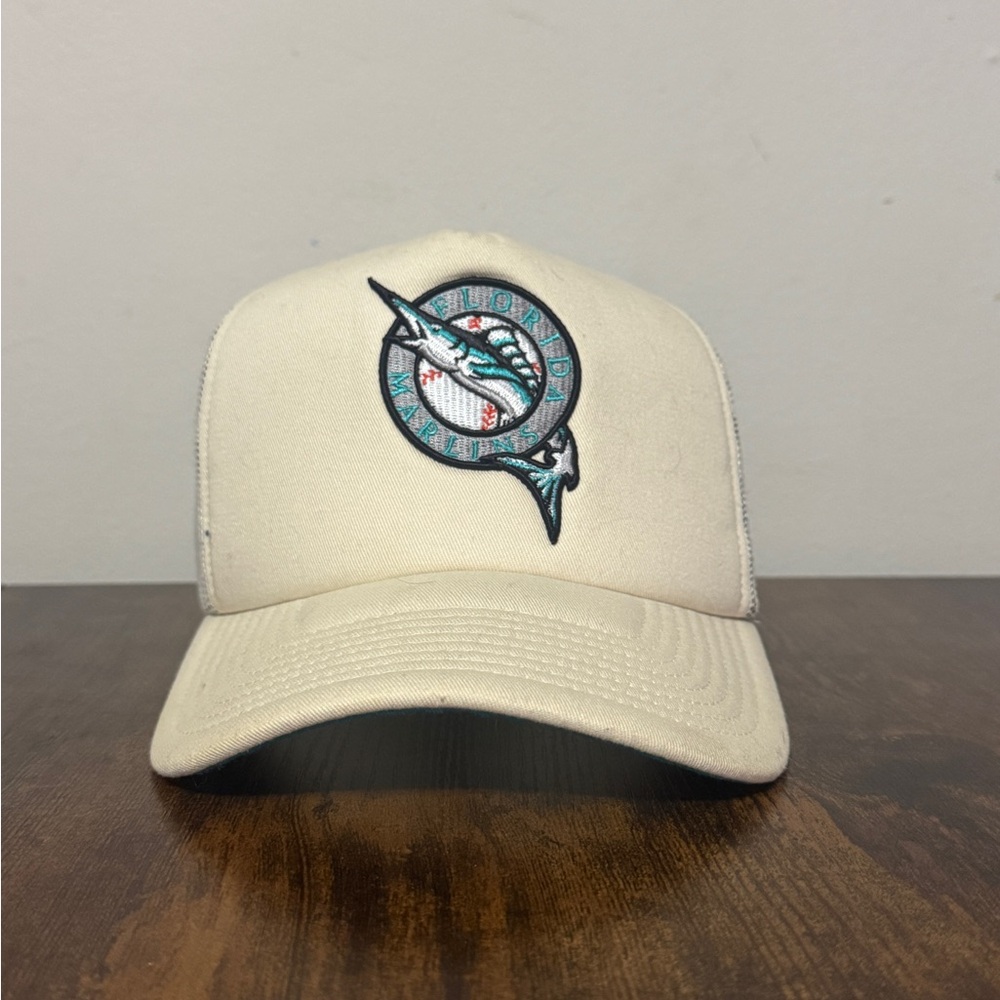 Vintage Florida Marlins Mitchell & Ness Cream Hat